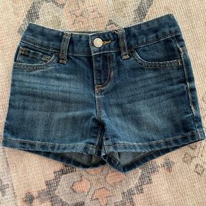Old Navy 7 slim girls jean shorts.